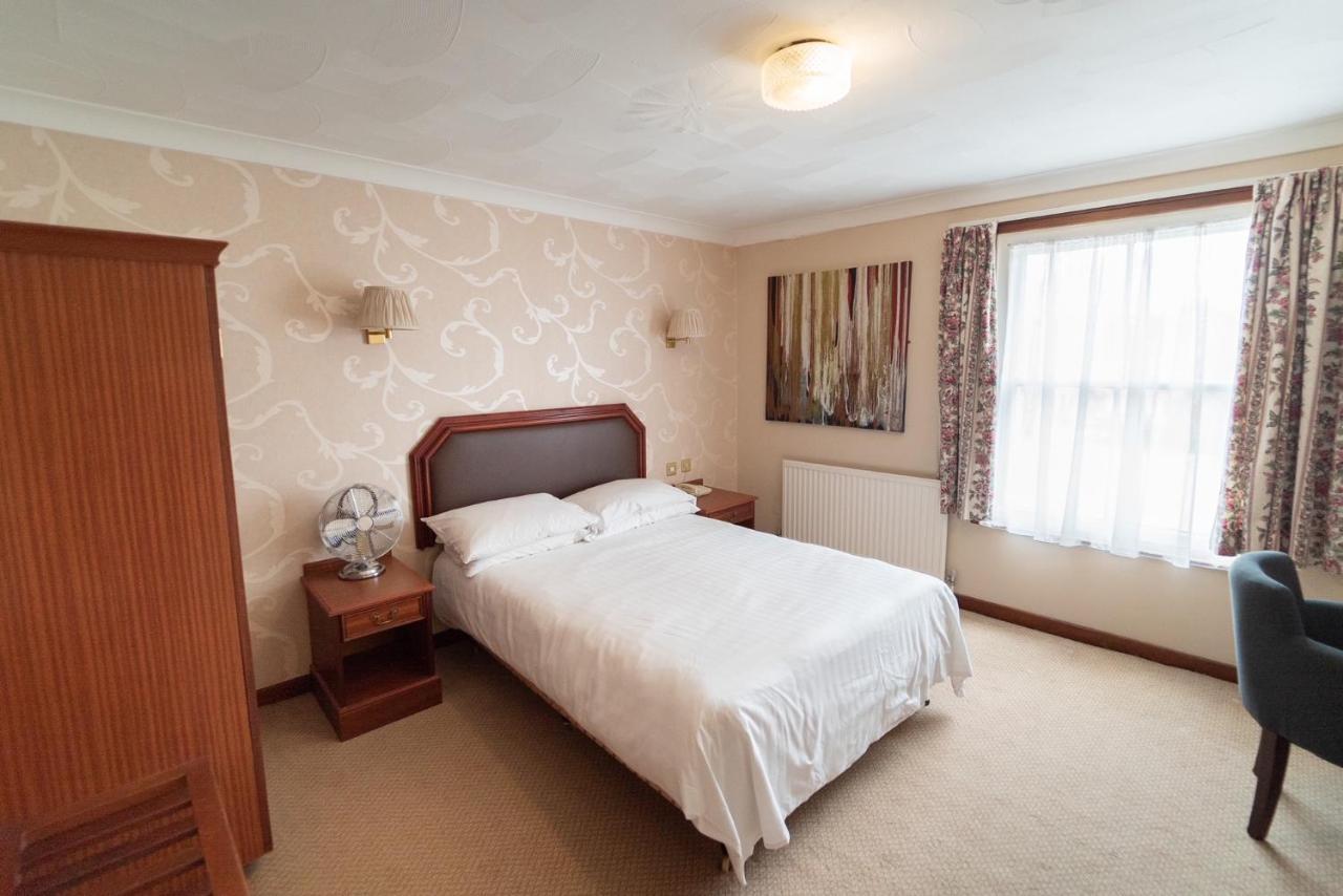 Littlebury Hotel Bicester Kültér fotó